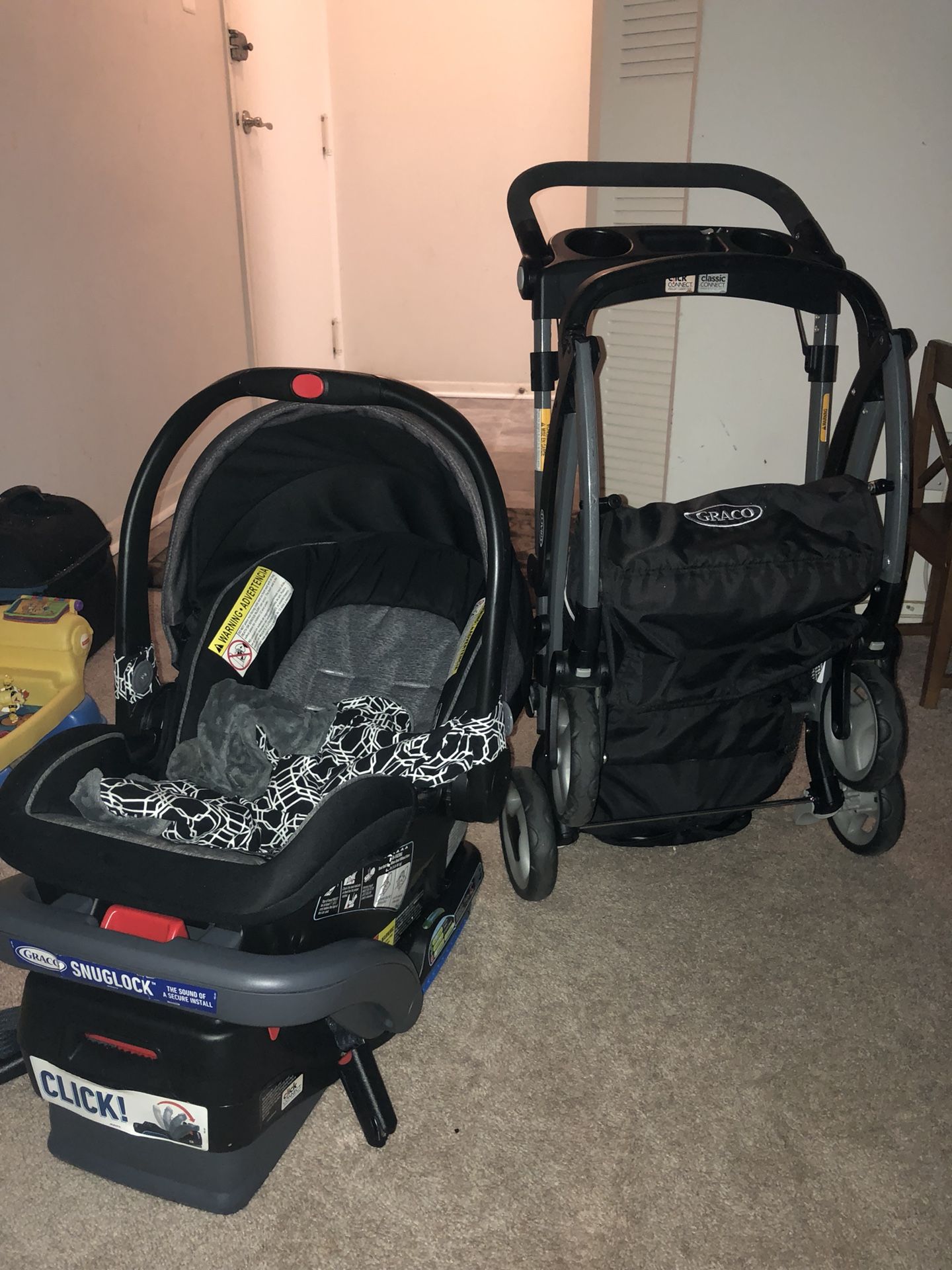 Graco car seat and stroller frame