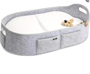 J&Joo Baby Changing Basket