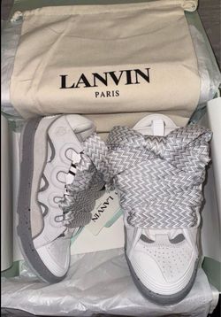 White Lavins