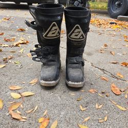 Dirt Bike Boots