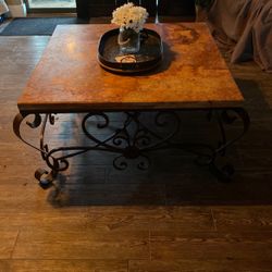 Coffe Table With End Table 