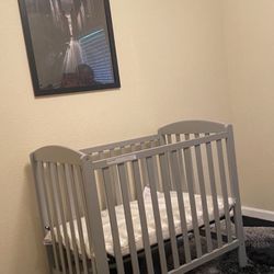 Baby Crib 