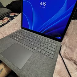Microsoft Laptop
