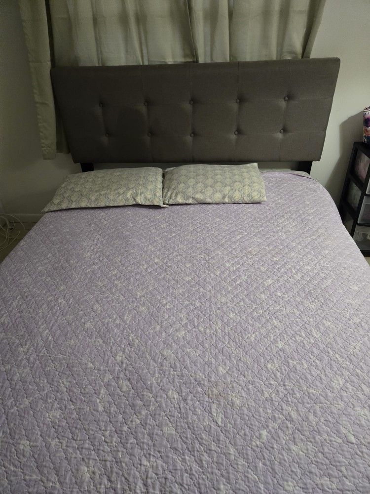Queen Size Bed Frame And Mattress