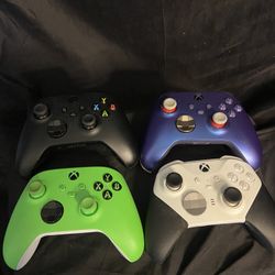 Xbox Controller Bundle
