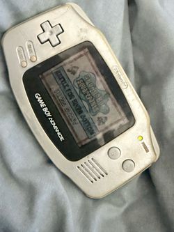 Gray Gameboy advance with SpongeBob
