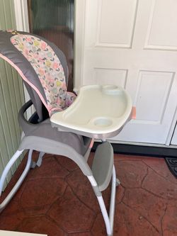 High chair good condition