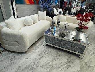 White Boucle Sofa Set. Downpymet $85. Brand new