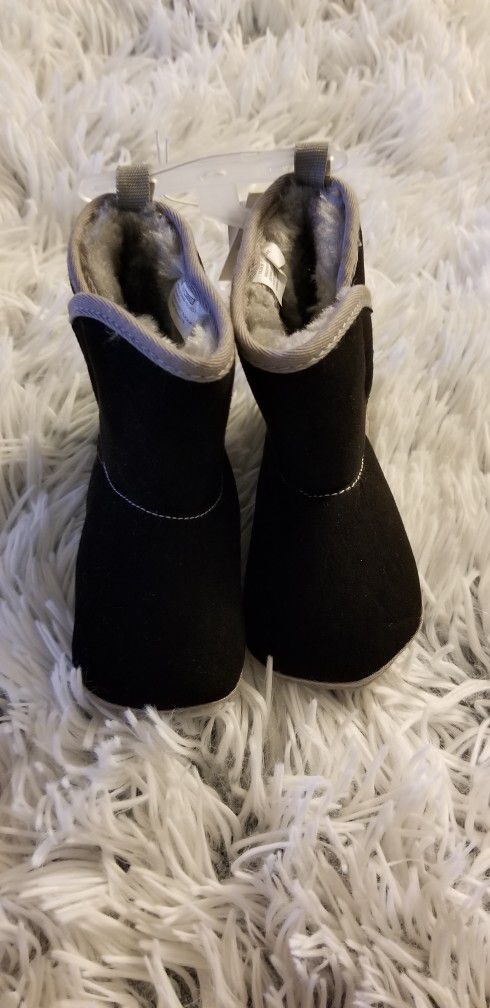 New With Tags! Old Navy Boots 18-24mos