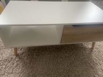Table Rug Not Included