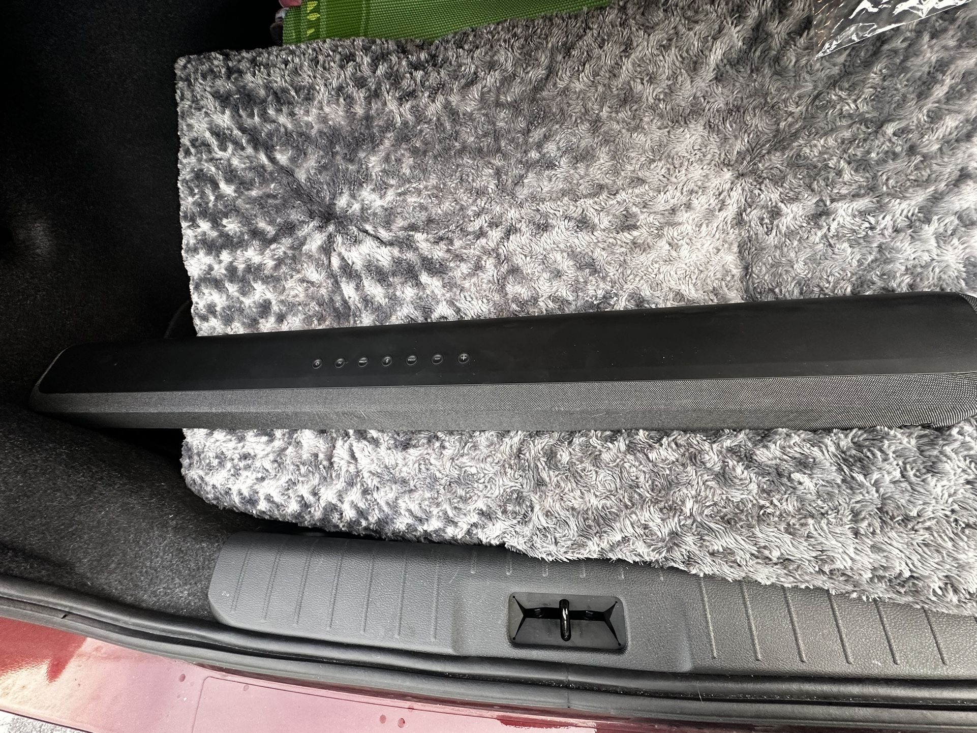Polk Model DBRX1 Cinema Sound Bar Audio With Remote