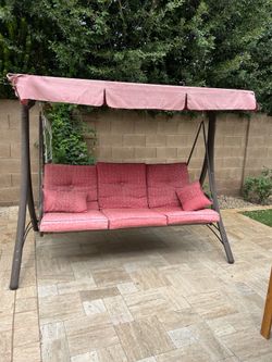 3 seat outdoor swing