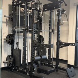 NEW SQUAT RACK SMITH MACHINE COMMERCIAL GYM RACK - FREE DELIVERY 