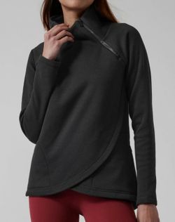 Women’s Athleta Cozy Karma Asym Pullover