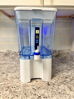 ZeroWater Countertop Water Filter Dispenser