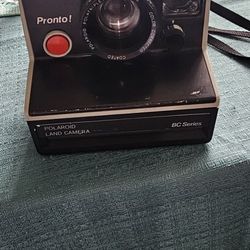 Vintage Polaroid Pronto SX-70 Instant Film Land Camera