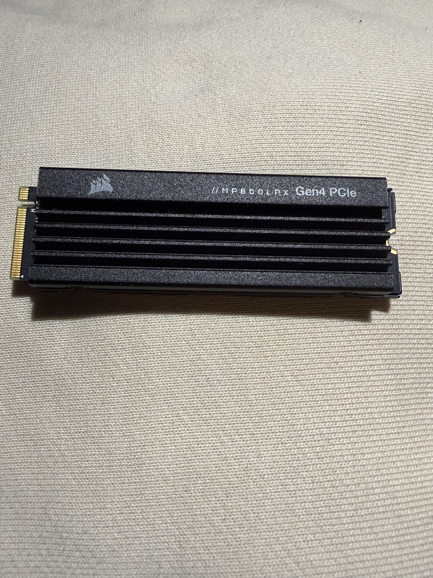 MP600LPX Gen4 PCIe 4TB