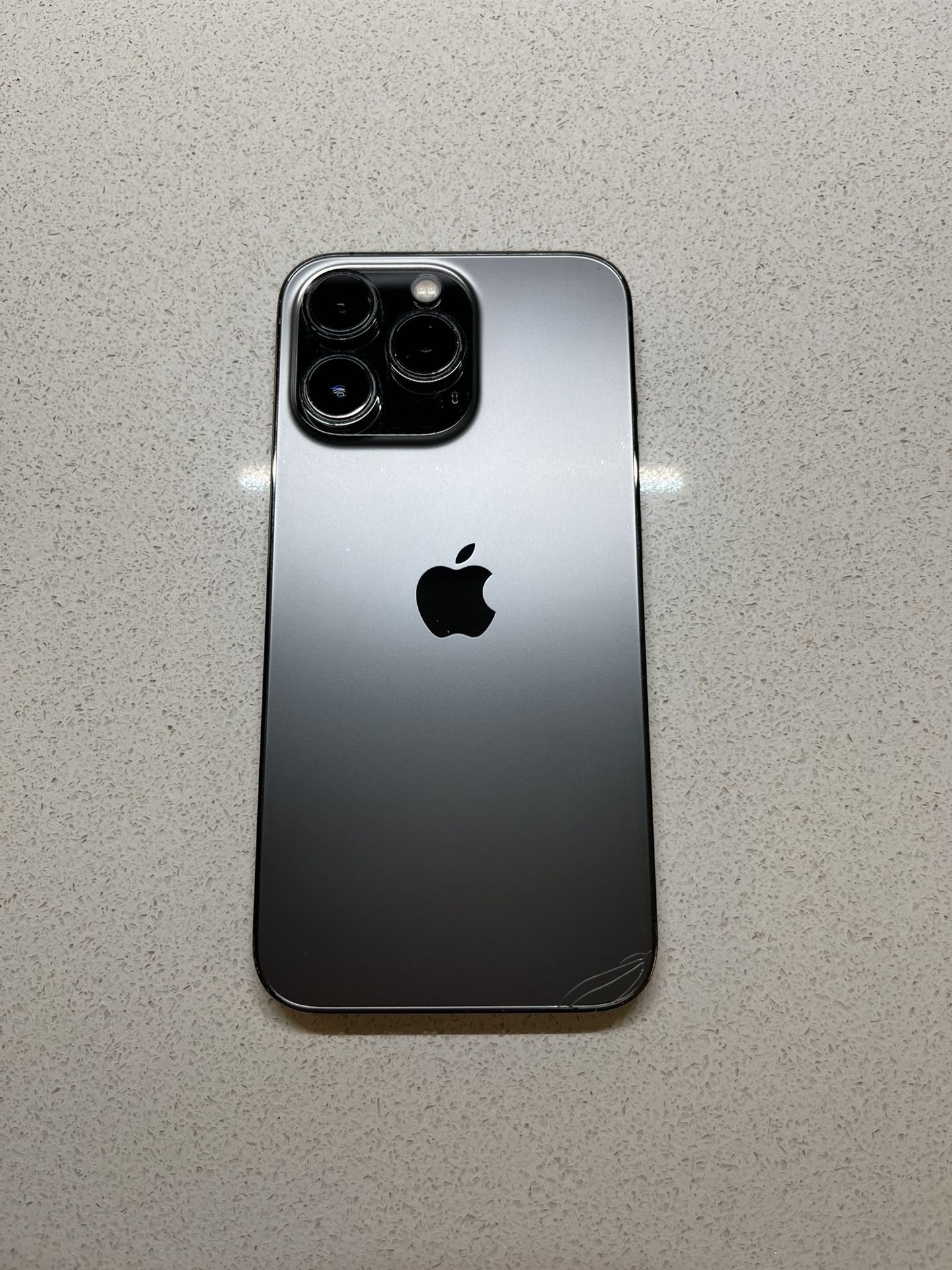 Apple iPhone 13 Pro - 1 TB - Graphite (Unlocked) - Read Description PICK UP ONLY. NO SHIPPING. 