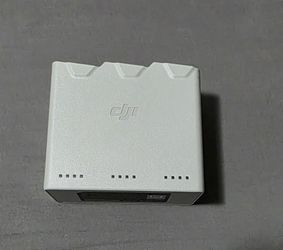 DJI Mini 3 & 4 Pro Series Charging Hub