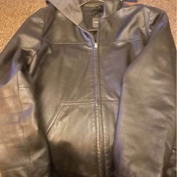 Woman’s Leather Jacket Size Large 