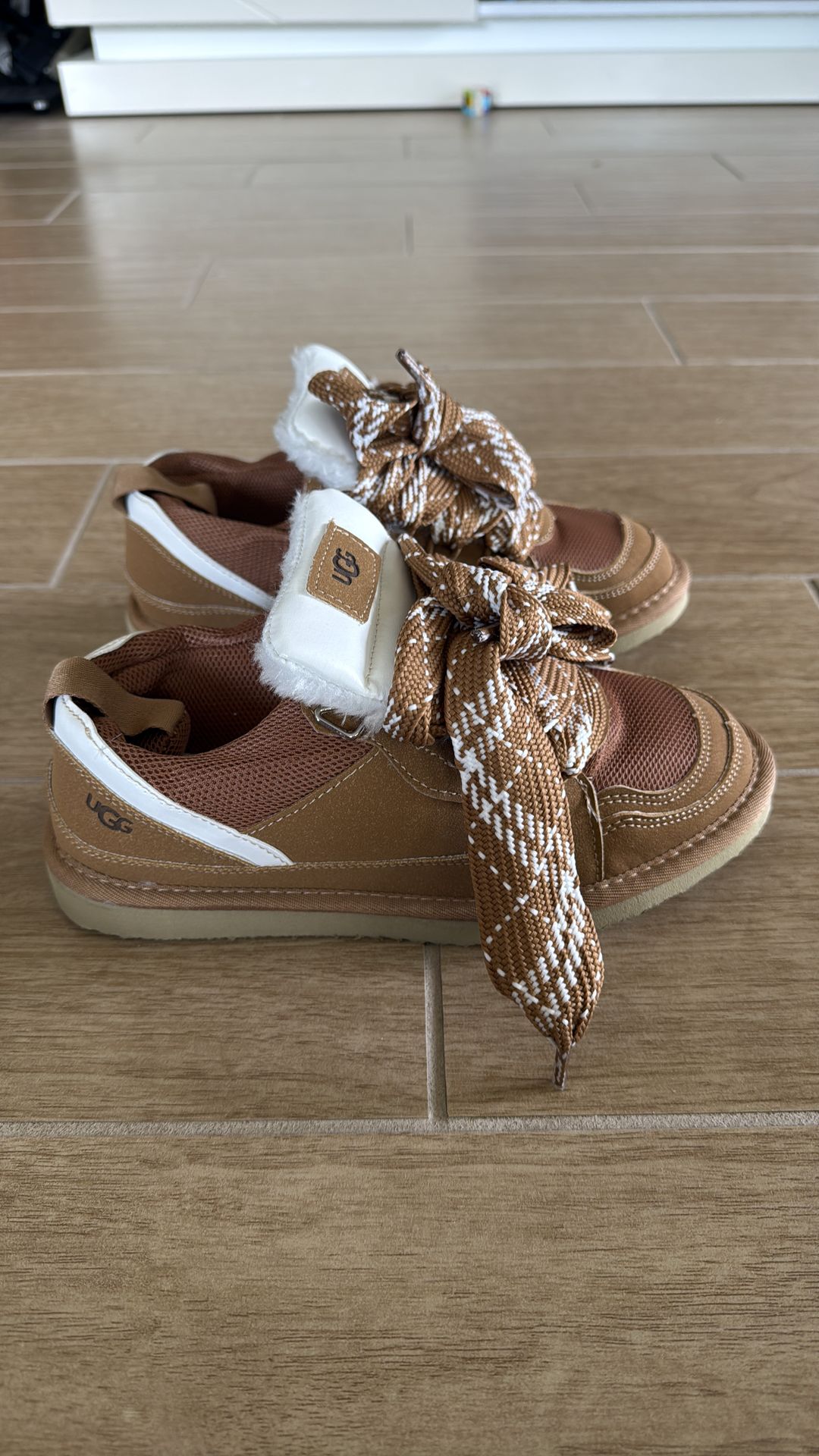 UGG sneekers for women