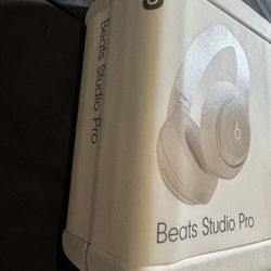 Beats Studio Pro - Auriculares inalámbricos