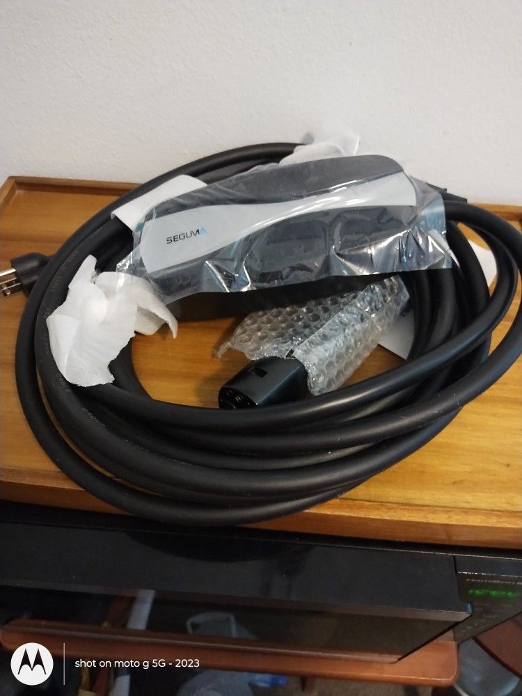 Tesla Car Charger