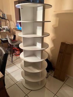 Show and bag rack