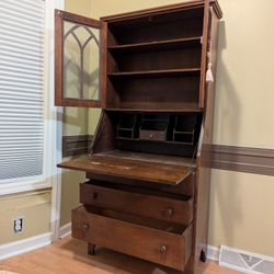 Vintage Desk/ Hutch/Shelves 