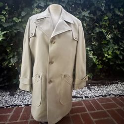 Men’s Vintage Coat with Zip out Faux Fur Layer, Size 40