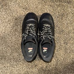 Air Force 1s Supreme 