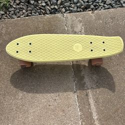 Yellow Penny Board Skateboard Playshion 