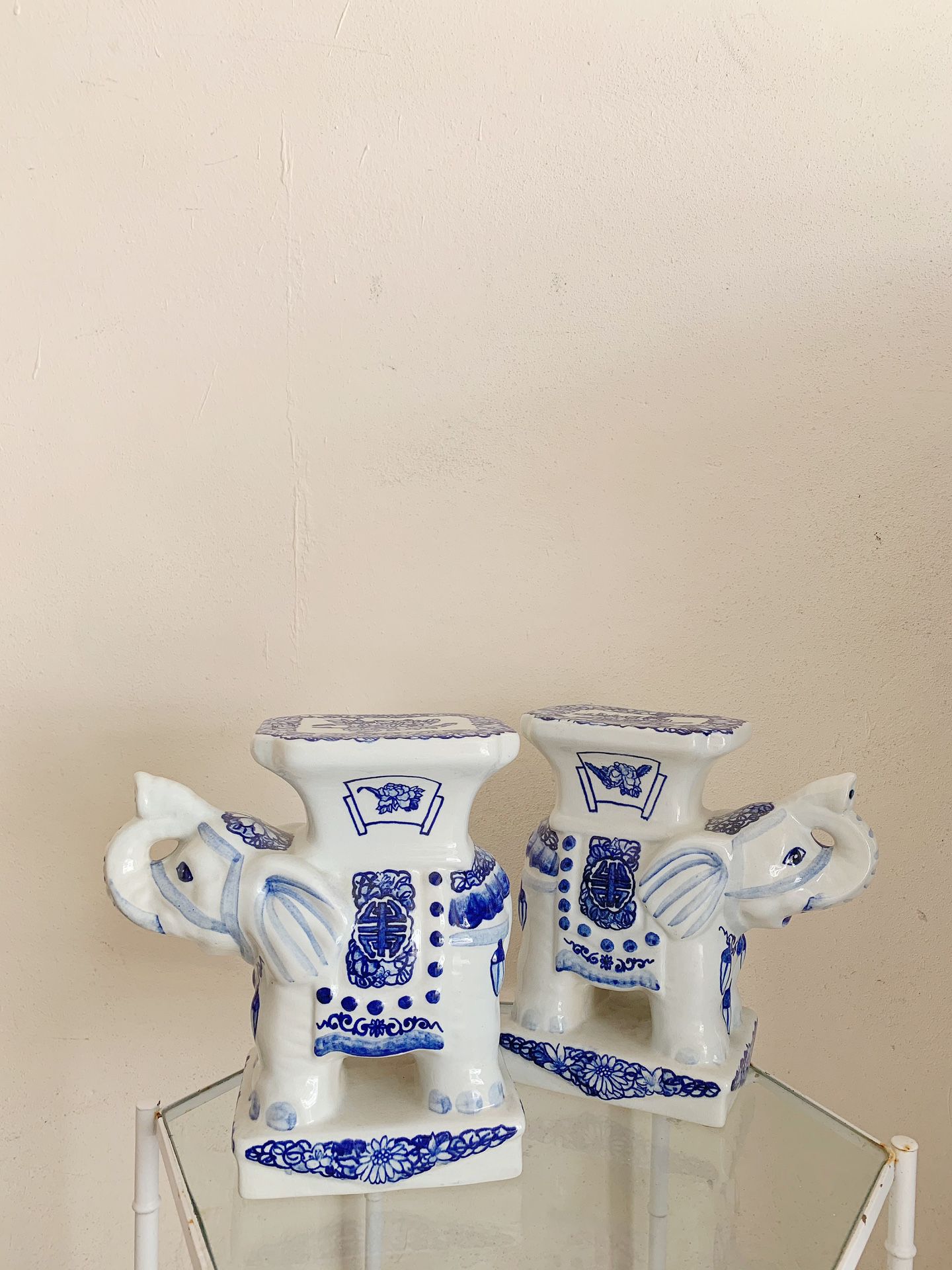 Vintage Blue & White Chinoiserie Elephant Bookends 