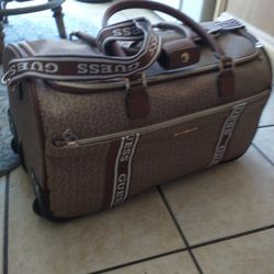 Guess Duffle Bag 