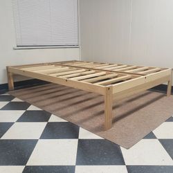 Full size bed frame - can DELIVER almost anywhere for $20 extra - gently used and in LIKE NEW condition 😍