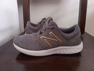 New balance size 7.5 Women $30