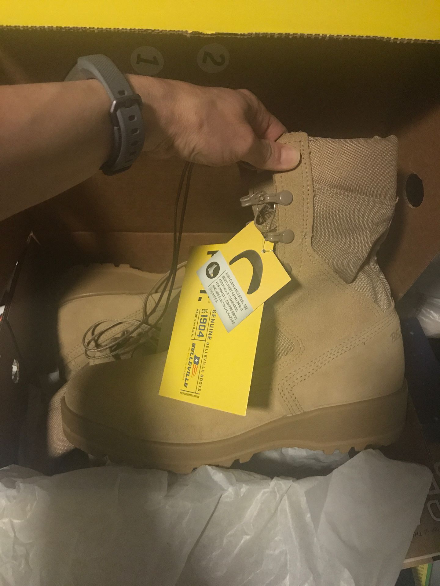New Belleville military boots 9.5 R