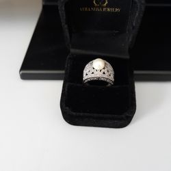  Diamond  And Pearl 14lGold Ring