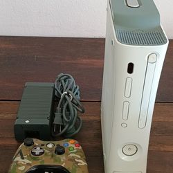 Xbox 360 Console & Controller