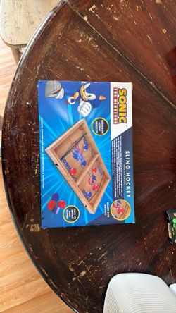 Sonic the Hedgehog Sling Hockey Table Top Game