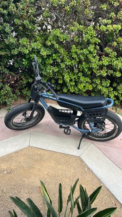 Super 73 z Miami