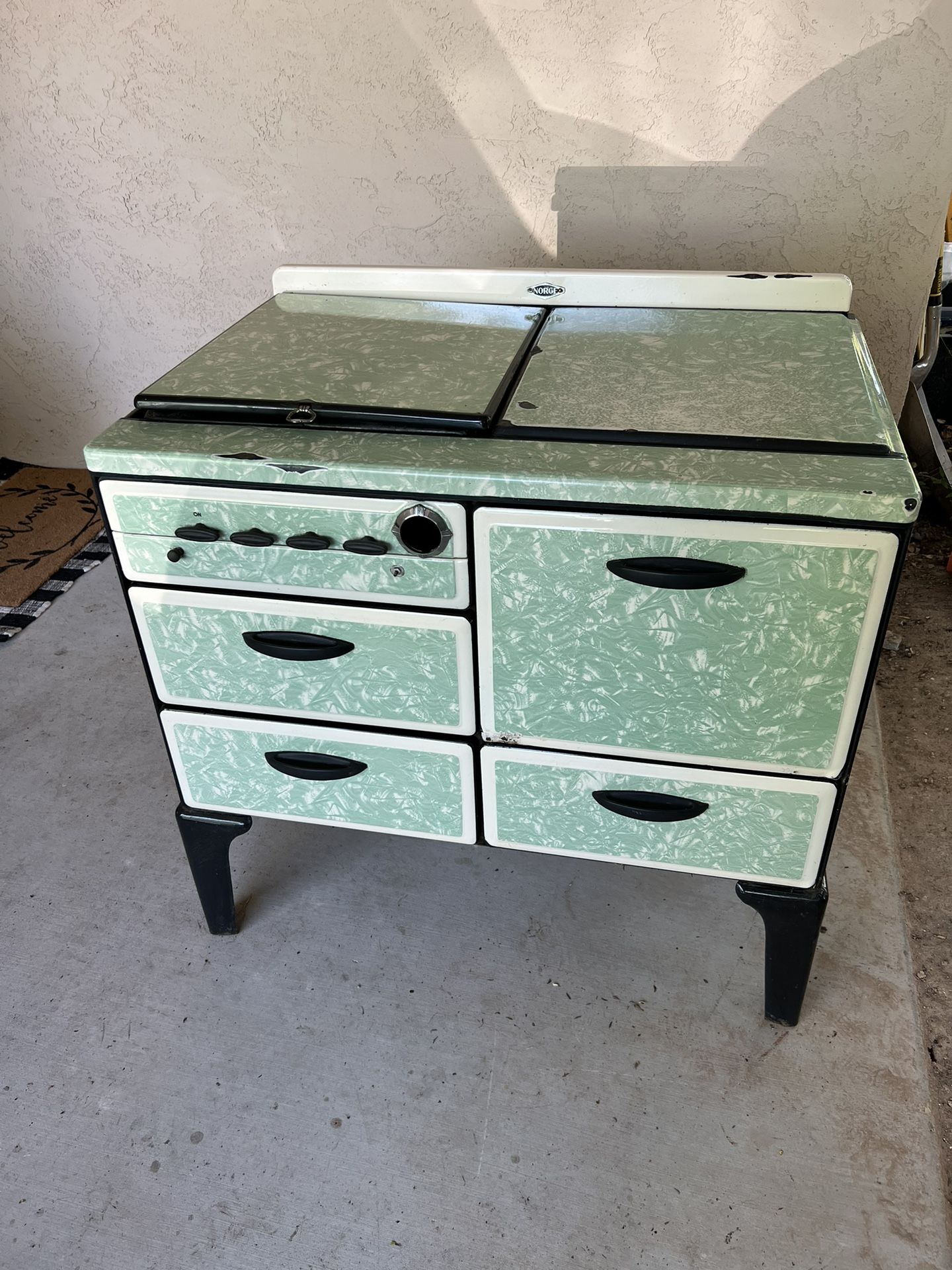 Norge Gas Stove & Oven