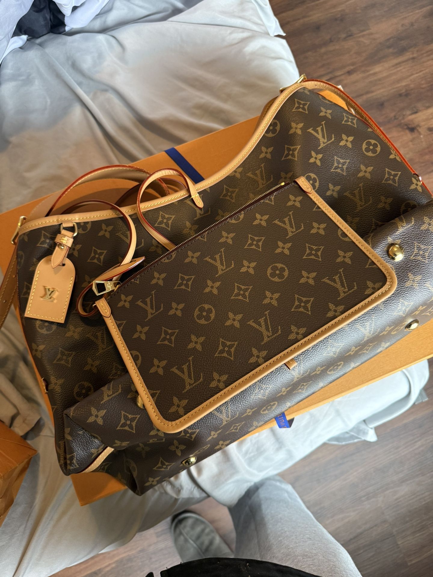 Louis Vuitton Purse Brand New