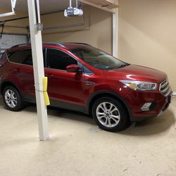 Ford Escape 