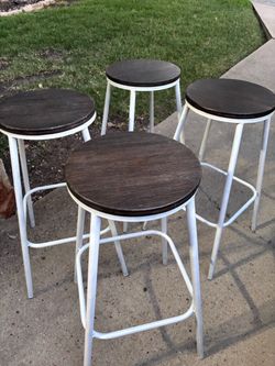 Set of 4 barstools