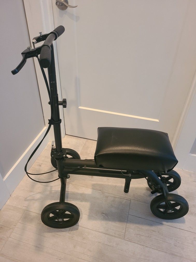 Knee Scooter