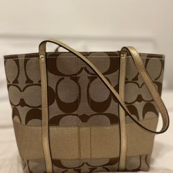 Coach Purse - Gold 