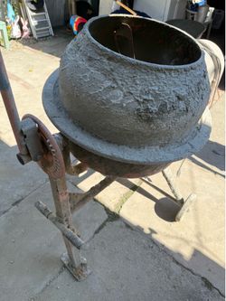 Cement mixer