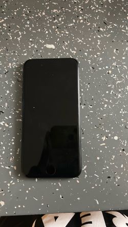 Black iPhone 7