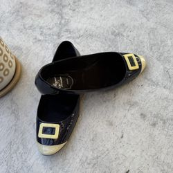 Roger Vivier flats, Navy Blue Pattern Leather, 37 